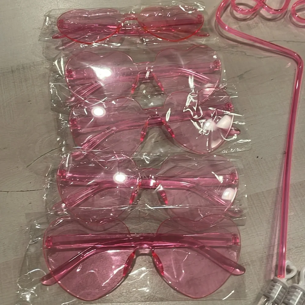 Bach Party Favours - Heart Shaped Sunglasses